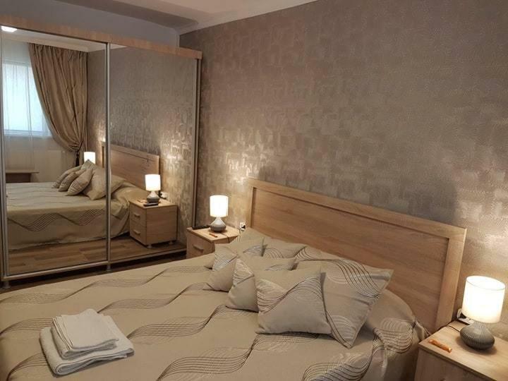 Apartamento Casa Mirage 2 Craiova Exterior foto